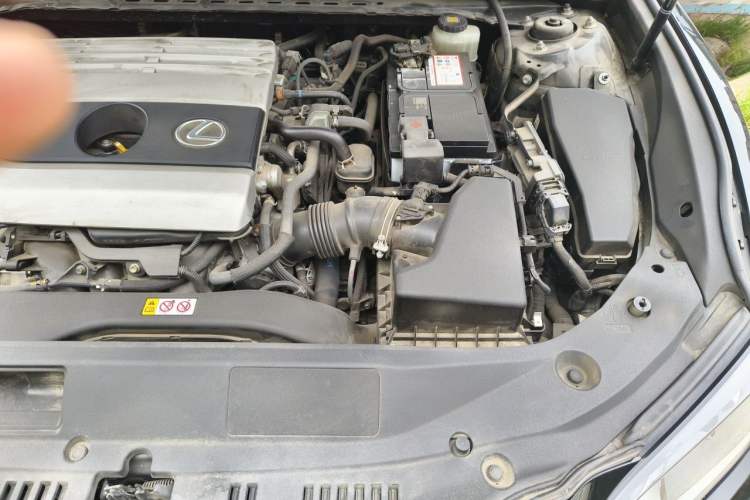 Used Lexus ES 2020 200 Excellence Edition Engine Bay Left