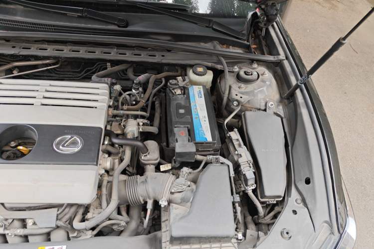Used Lexus ES 2020 200 Luxury Edition Engine Bay Left