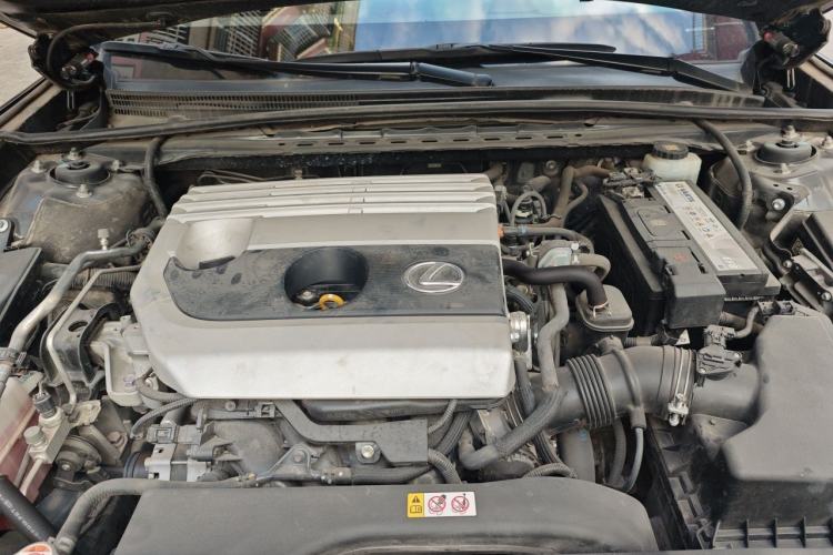 Used Lexus ES 2020 200 Excellence Edition Engine Bay