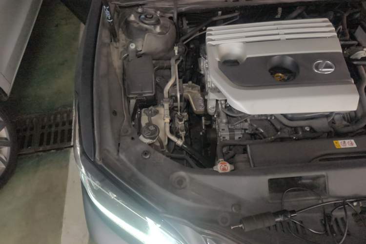 Used Lexus ES 2020 200 Excellence Edition Engine Bay Right