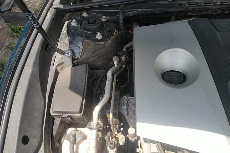 Used Lexus ES 2020 260 Excellence Edition Engine Bay Right