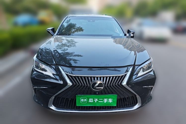 Used Lexus ES 2020 200 Excellence Edition Exterior 1