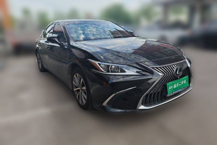 Used Lexus ES 2020 200 Excellence Edition Exterior 2