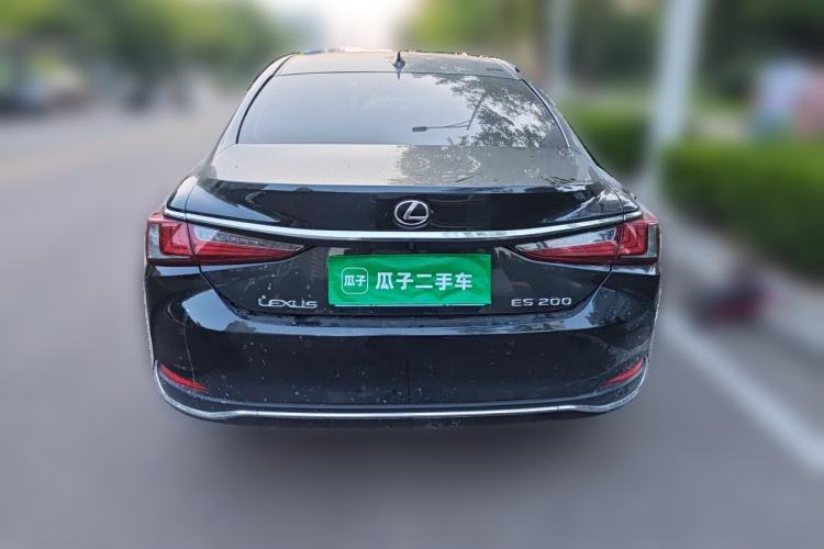 Used Lexus ES 2020 200 Excellence Edition Exterior 4