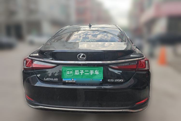Used Lexus ES 2020 200 Excellence Edition Exterior 4