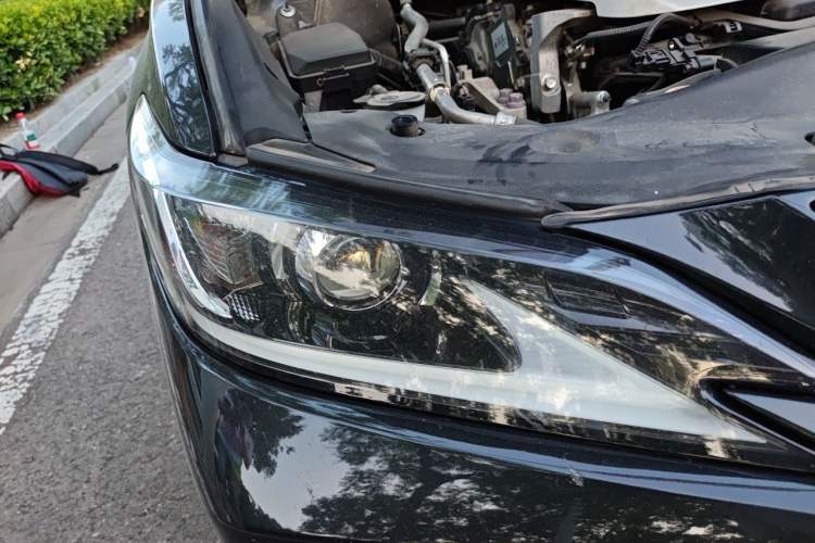 Used Lexus ES 2020 200 Excellence Edition Exterior 6