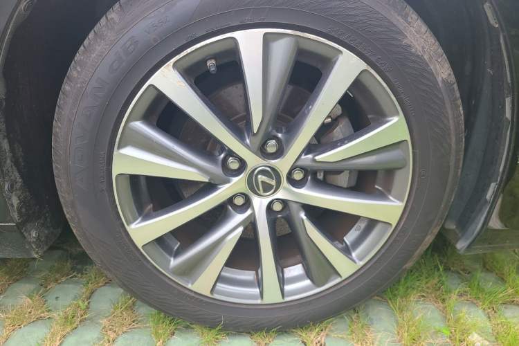 Used Lexus ES 2020 200 Excellence Edition Exterior 7
