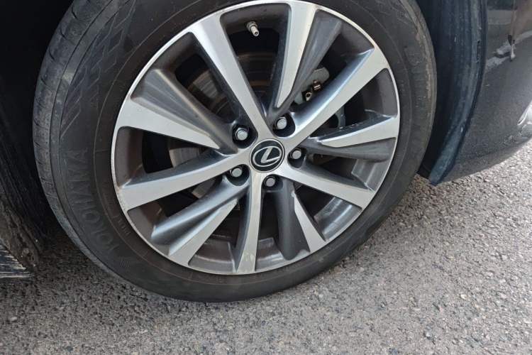 Used Lexus ES 2020 200 Excellence Edition Exterior 7