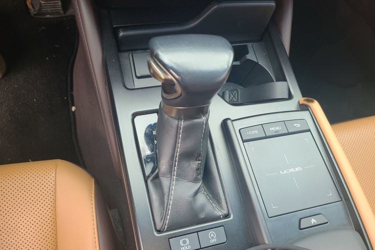 Used Lexus ES 2020 200 Excellence Edition Gear Lever
