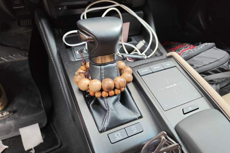 Used Lexus ES 2020 200 Luxury Edition Gear Lever
