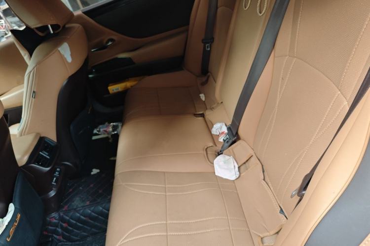 Used Lexus ES 2020 200 Excellence Edition Interior 4