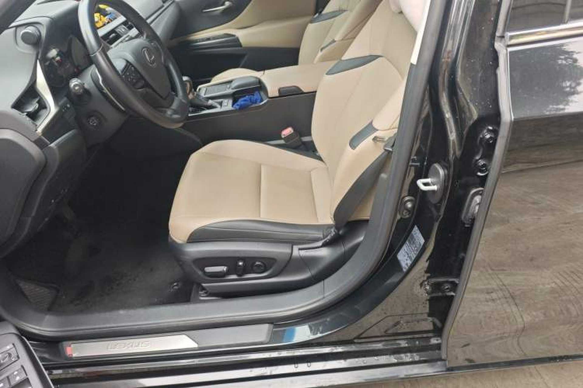 Used Lexus ES 2020 200 Excellence Edition Left Front Seat
