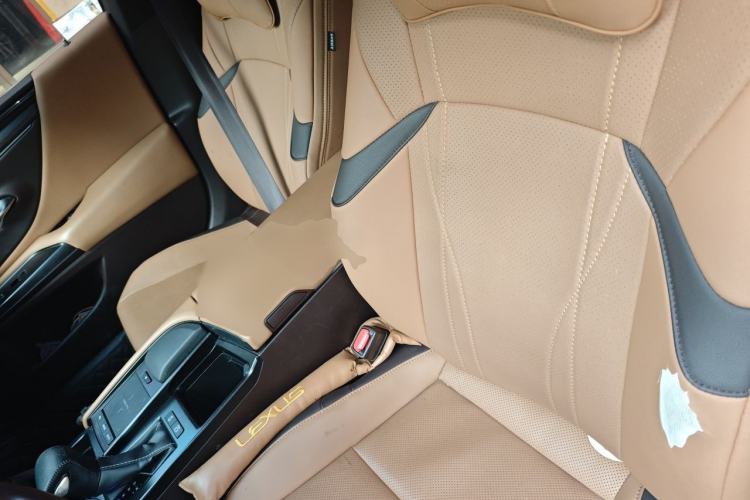 Used Lexus ES 2020 200 Excellence Edition Left Front Seat