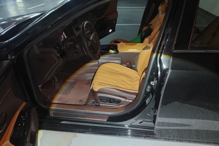 Used Lexus ES 2020 200 Excellence Edition Left Front Seat