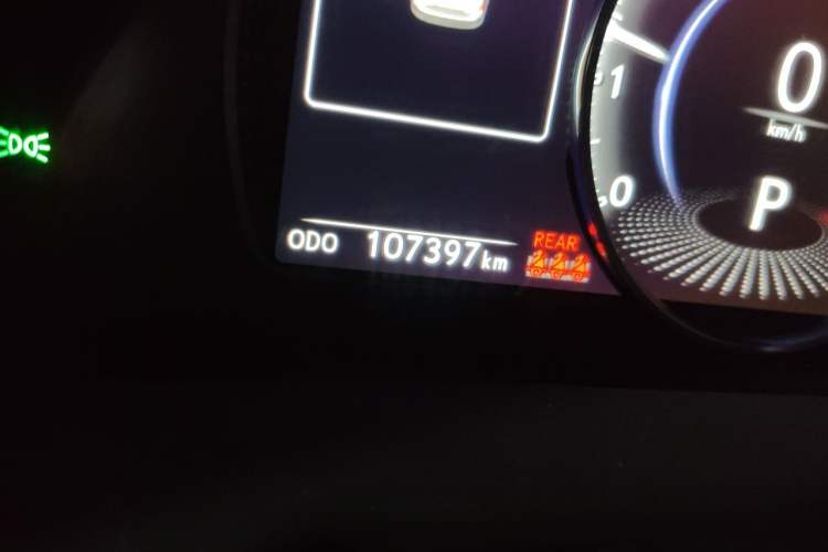 Used Lexus ES 2020 200 Excellence Edition Odometer Close Up