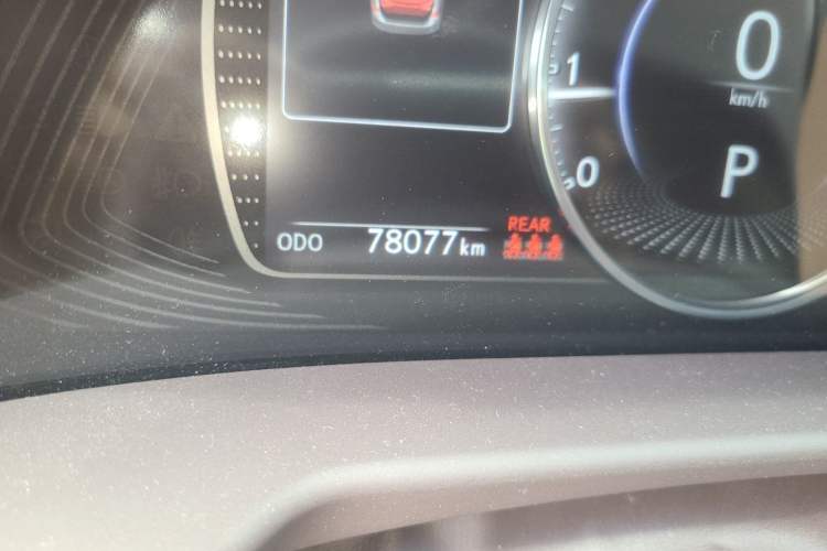 Used Lexus ES 2020 200 Excellence Edition Odometer Close Up