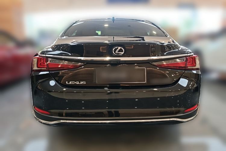 Used Lexus ES 2020 200 Excellence Edition Rear