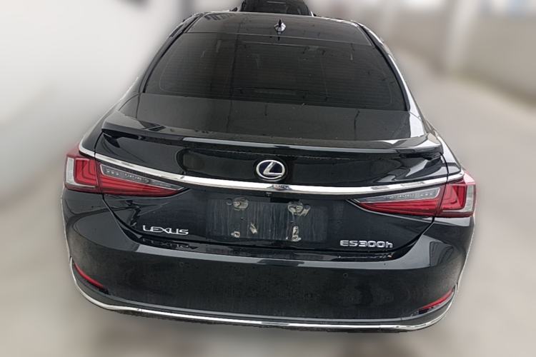 Used Lexus ES 2020 300h Premier Edition Rear