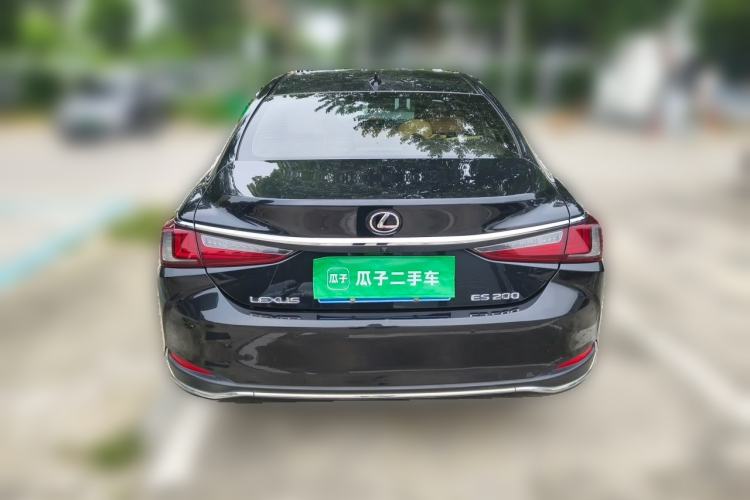 Used Lexus ES 2020 200 Excellence Edition Rear