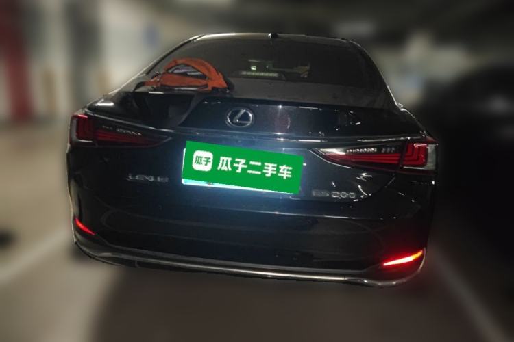 Used Lexus ES 2020 200 Luxury Edition Rear