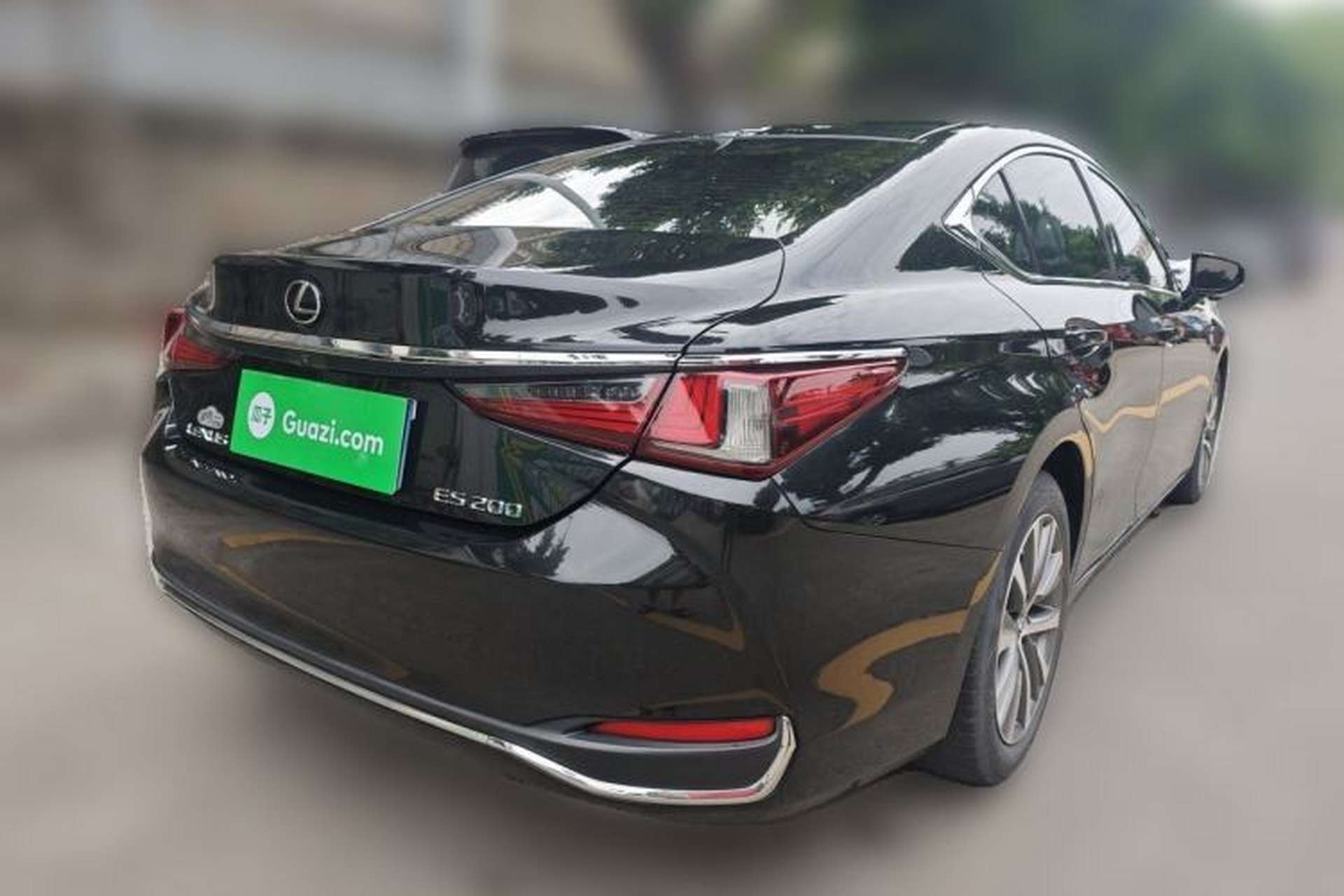 Used Lexus ES 2020 200 Excellence Edition Rear Right 45 Deg