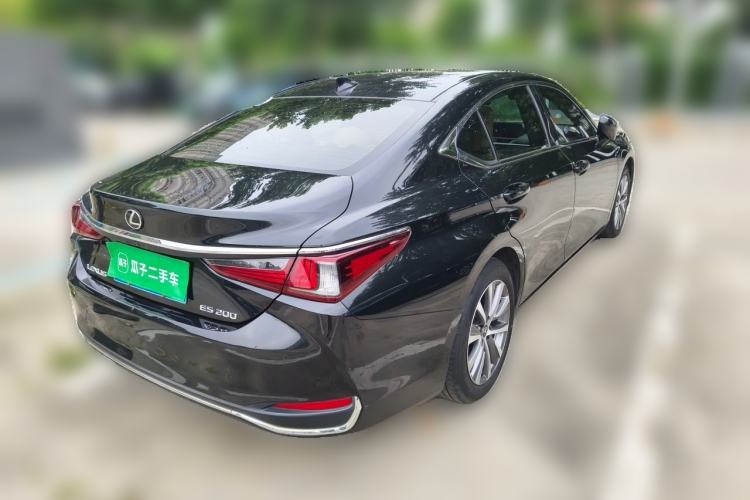 Used Lexus ES 2020 200 Excellence Edition Rear Right 45 Deg