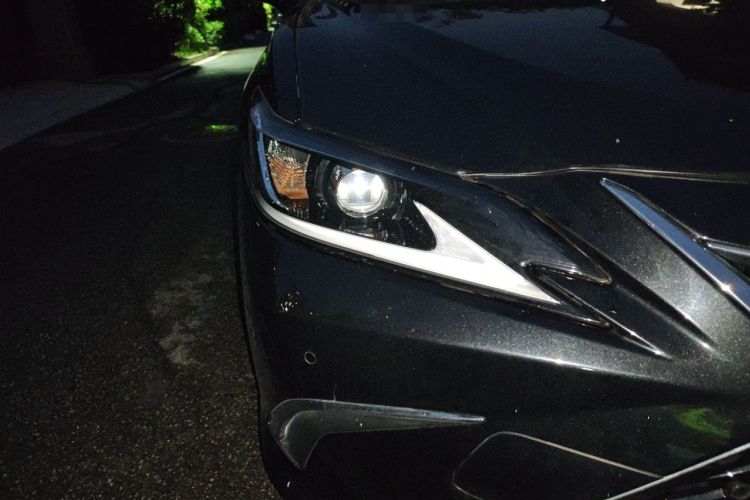 Used Lexus ES 2020 200 Excellence Edition Right Front Headlight
