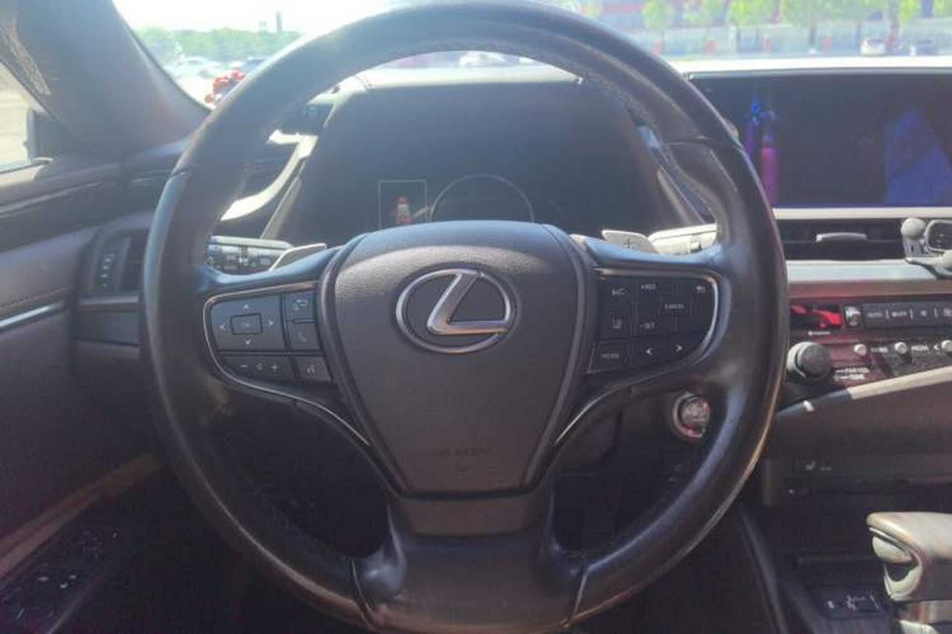 Used Lexus ES 2020 200 Excellence Edition Steering Wheel