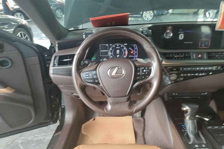 Used Lexus ES 2020 200 Excellence Edition Steering Wheel