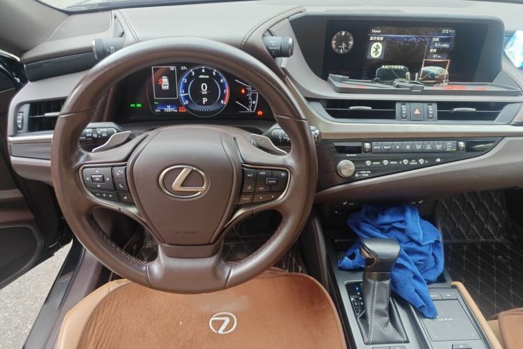 Used Lexus ES 2020 260 Excellence Edition Steering Wheel