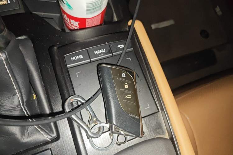 Used Lexus ES 2020 200 Luxury Edition Vehicle Key