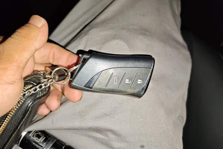 Used Lexus ES 2020 200 Excellence Edition Vehicle Key