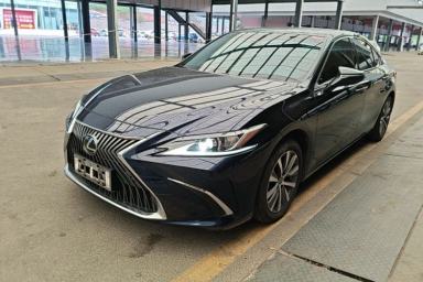 Used Lexus ES 2020 200 Excellence Edition