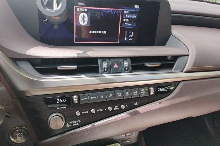 Used Lexus ES 2020 200 Excellence Edition Audio And AC Panel