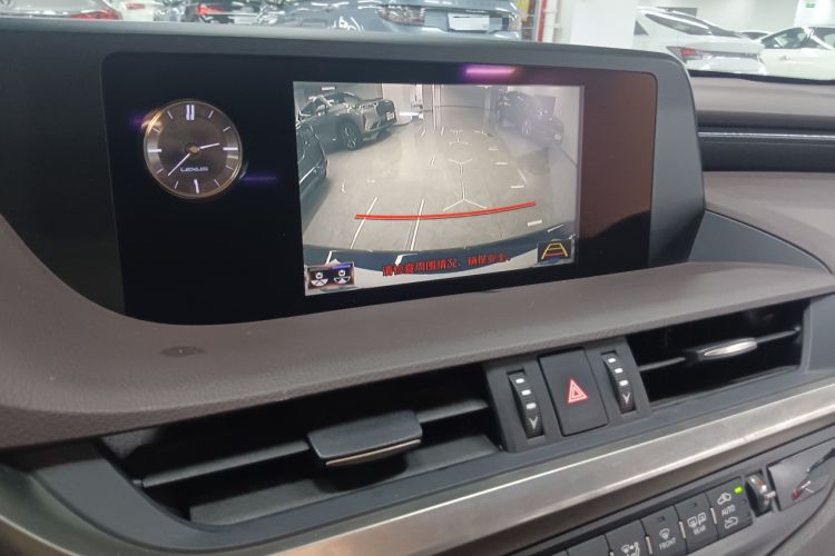 Used Lexus ES 2020 200 Excellence Edition Audio And AC Panel