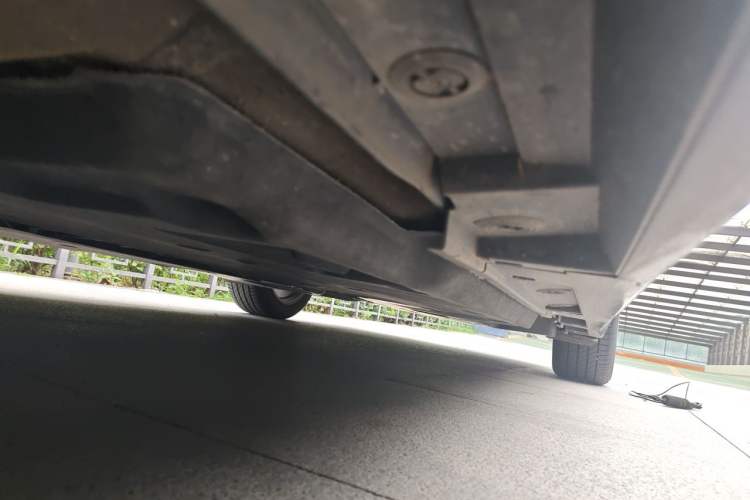 Used Lexus ES 2020 200 Luxury Edition Chassis Front Left