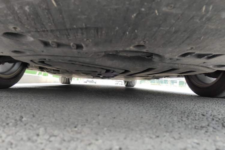 Used Lexus ES 2020 300h Deluxe Edition Chassis Front