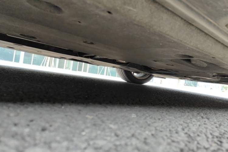 Used Lexus ES 2020 300h Deluxe Edition Chassis Front Right