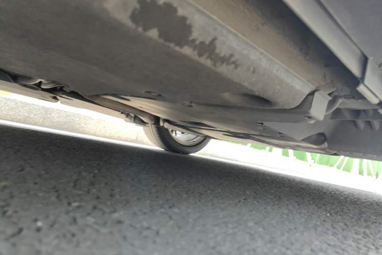 Used Lexus ES 2020 300h Deluxe Edition Chassis Rear Left