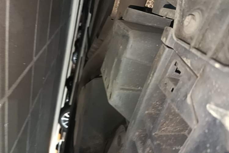 Used Lexus ES 2020 300h Premium Edition Chassis Rear Right