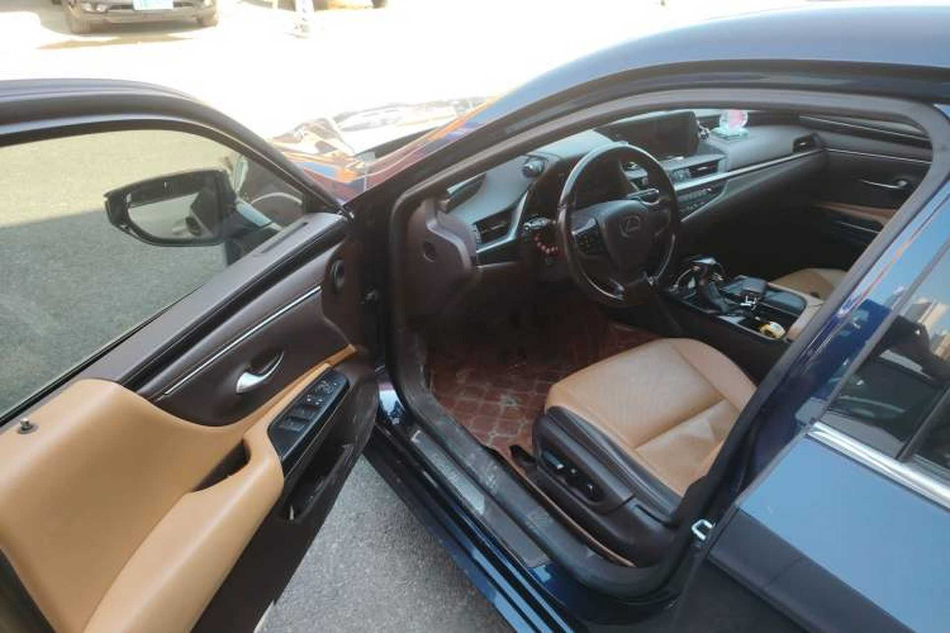Used Lexus ES 2020 200 Excellence Edition Driver Seat
