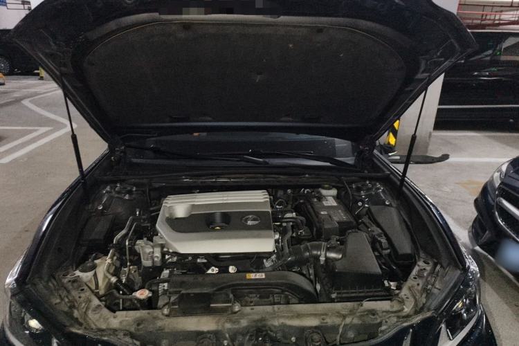 Used Lexus ES 2020 200 Excellence Edition Engine Bay