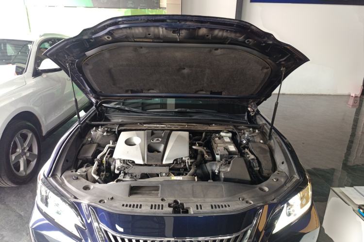 Used Lexus ES 2020 260 Excellence Edition Engine Bay