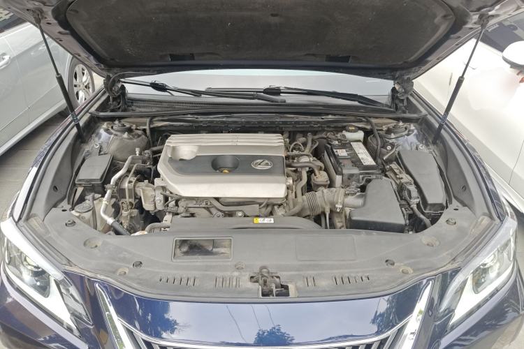 Used Lexus ES 2020 200 Excellence Edition Engine Bay