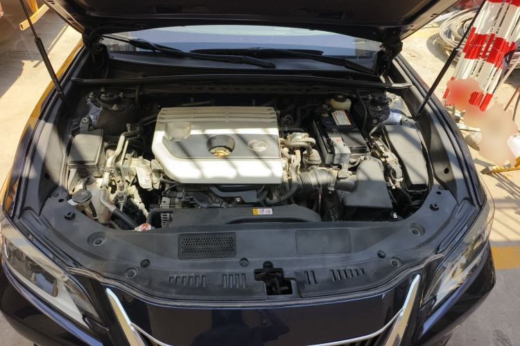 Used Lexus ES 2020 200 Excellence Edition Engine Bay