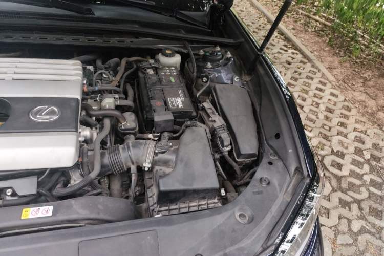 Used Lexus ES 2020 200 Luxury Edition Engine Bay Left