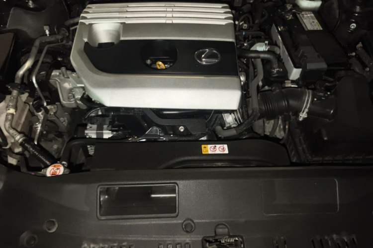 Used Lexus ES 2020 200 Excellence Edition Engine Bay