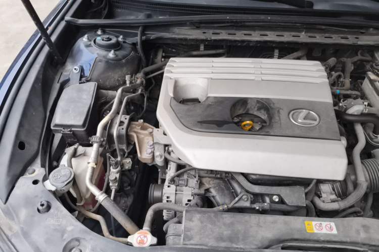 Used Lexus ES 2020 200 Excellence Edition Engine Bay Right