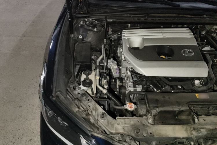 Used Lexus ES 2020 200 Excellence Edition Engine Bay Right