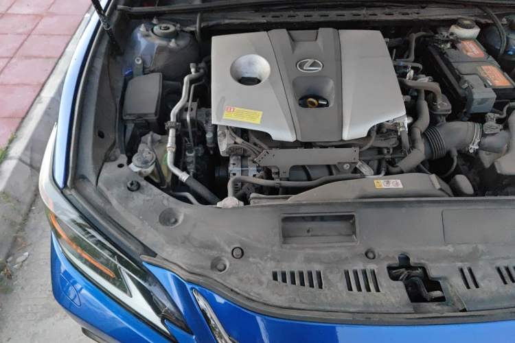 Used Lexus ES 2020 260 F SPORT Engine Bay Right